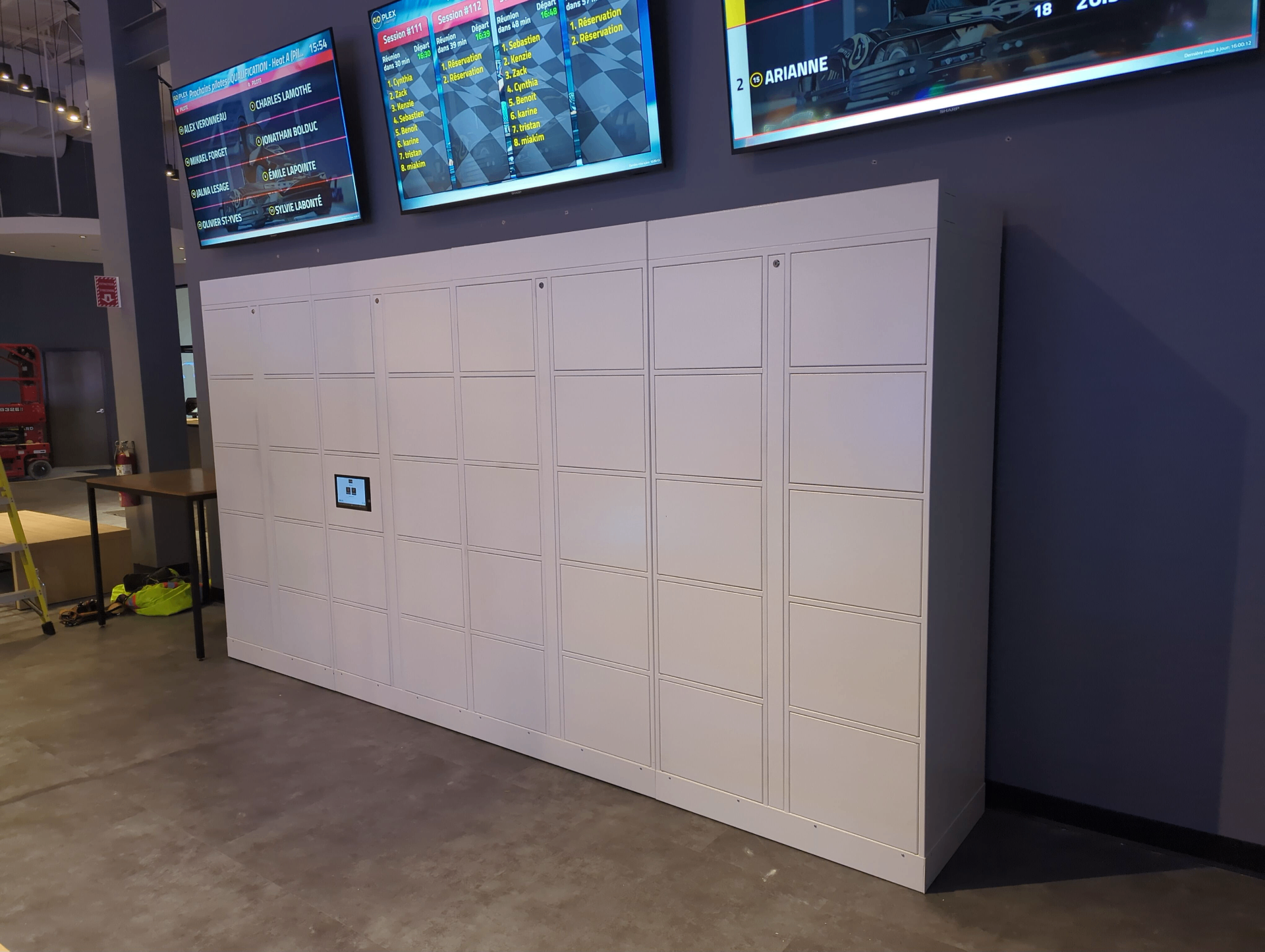 GoPlex smart locker feature