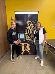 Library & Equipment smart locker feature