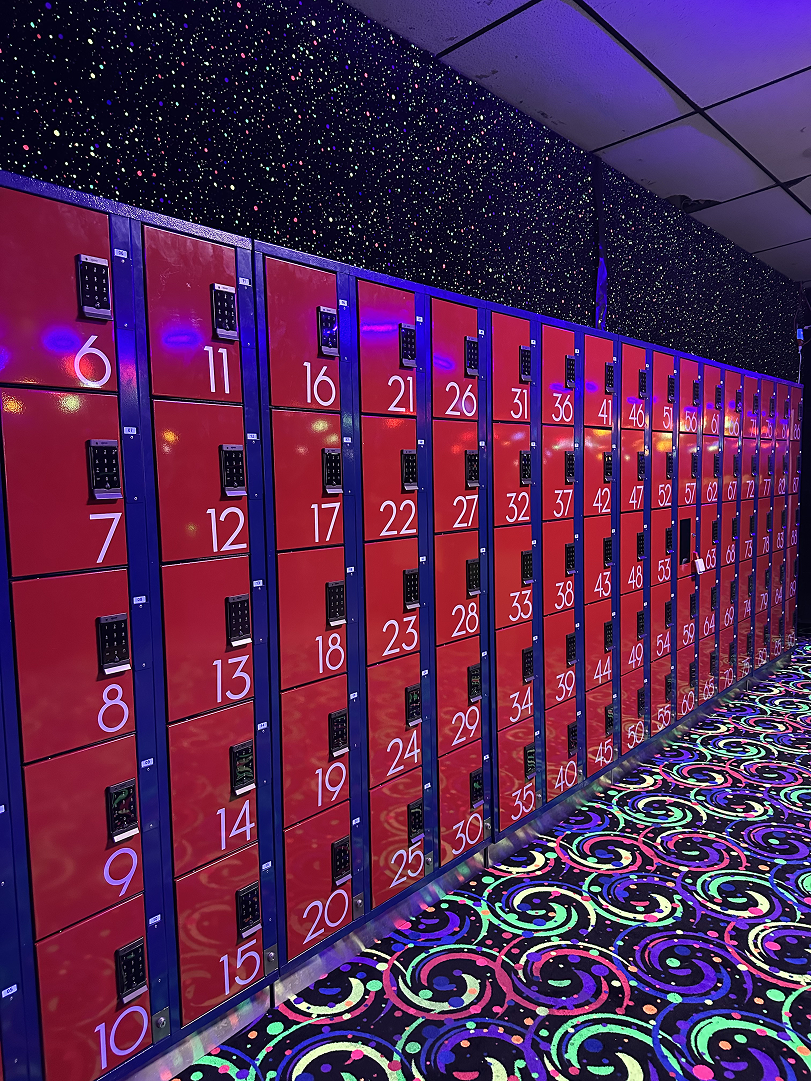 Events & Amusement smart locker solution