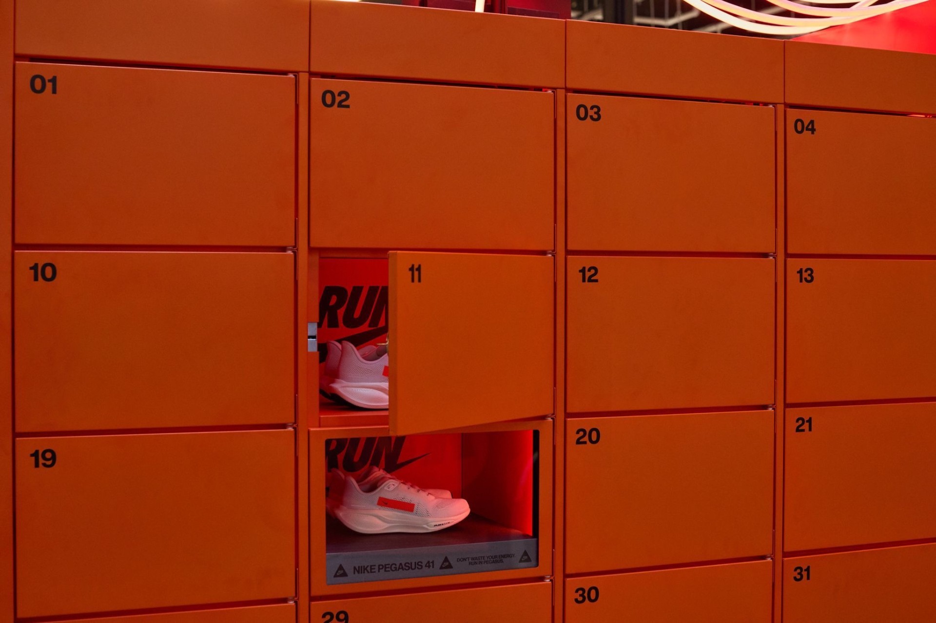 Click & Collect smart locker feature