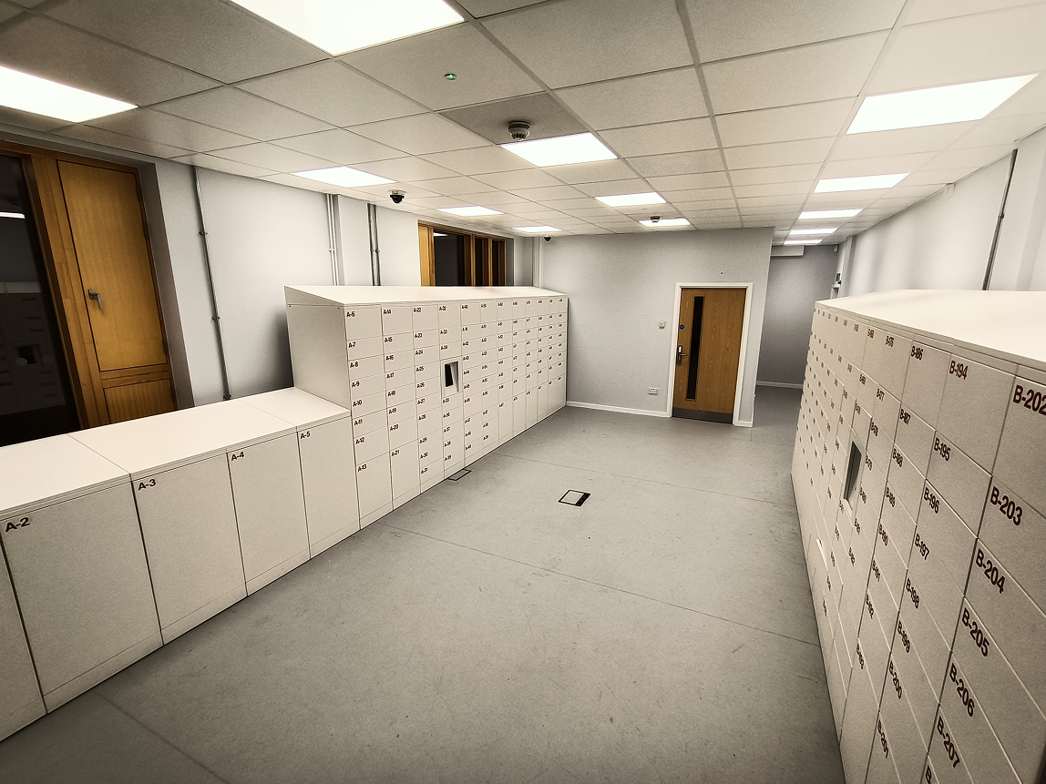 Student Packages smart locker feature